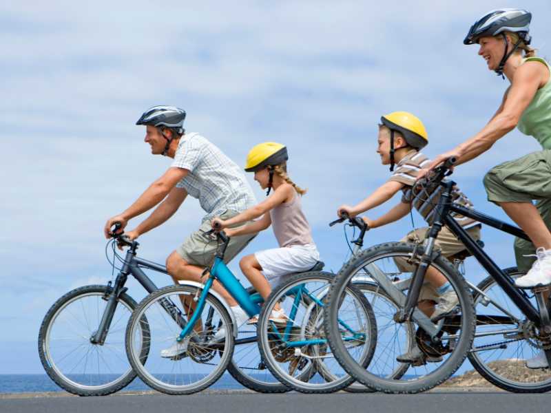 mom-exercising-with-family-as-self-care-practice-for-mothers