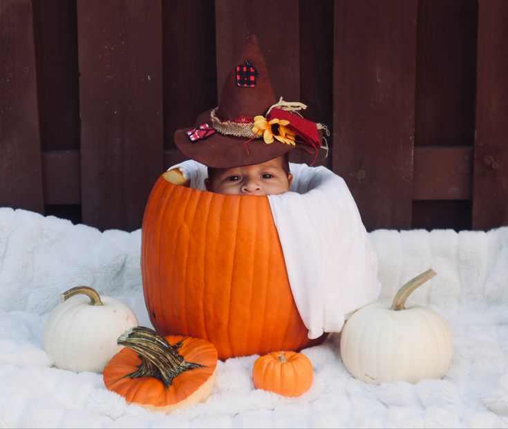 get-down-to-their-level-on-photos-for-adorable-baby-first-Halloween-costume-idea