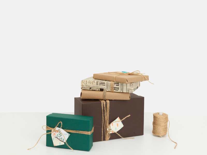 a-brown-and-green-packaged-gift-set-idea