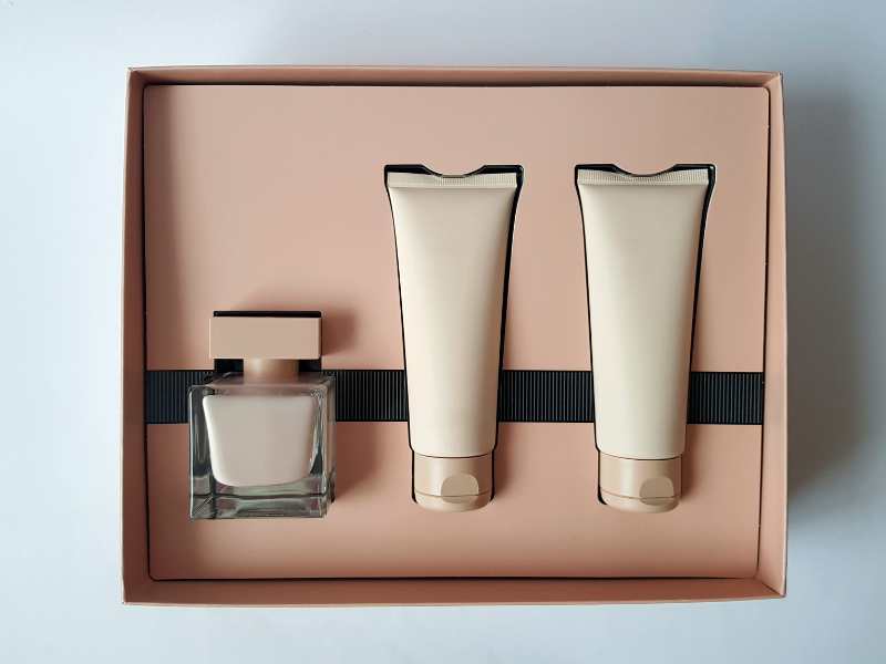 a-two-set-hand-cream-in-a-brown-box