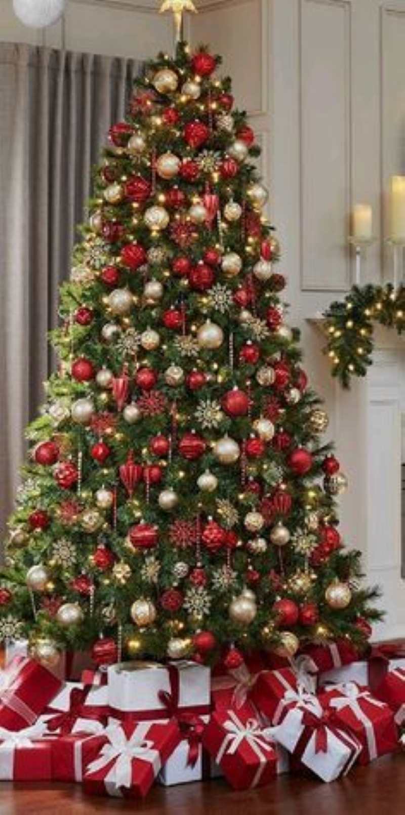 a-red-and-green-Christmas-tree