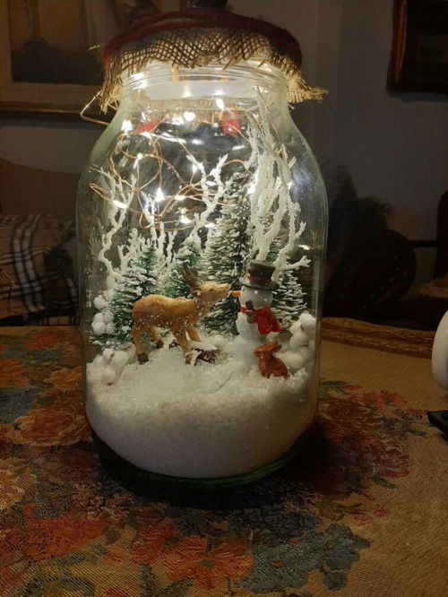 a-memory-jar-with-Christmas-ornaments