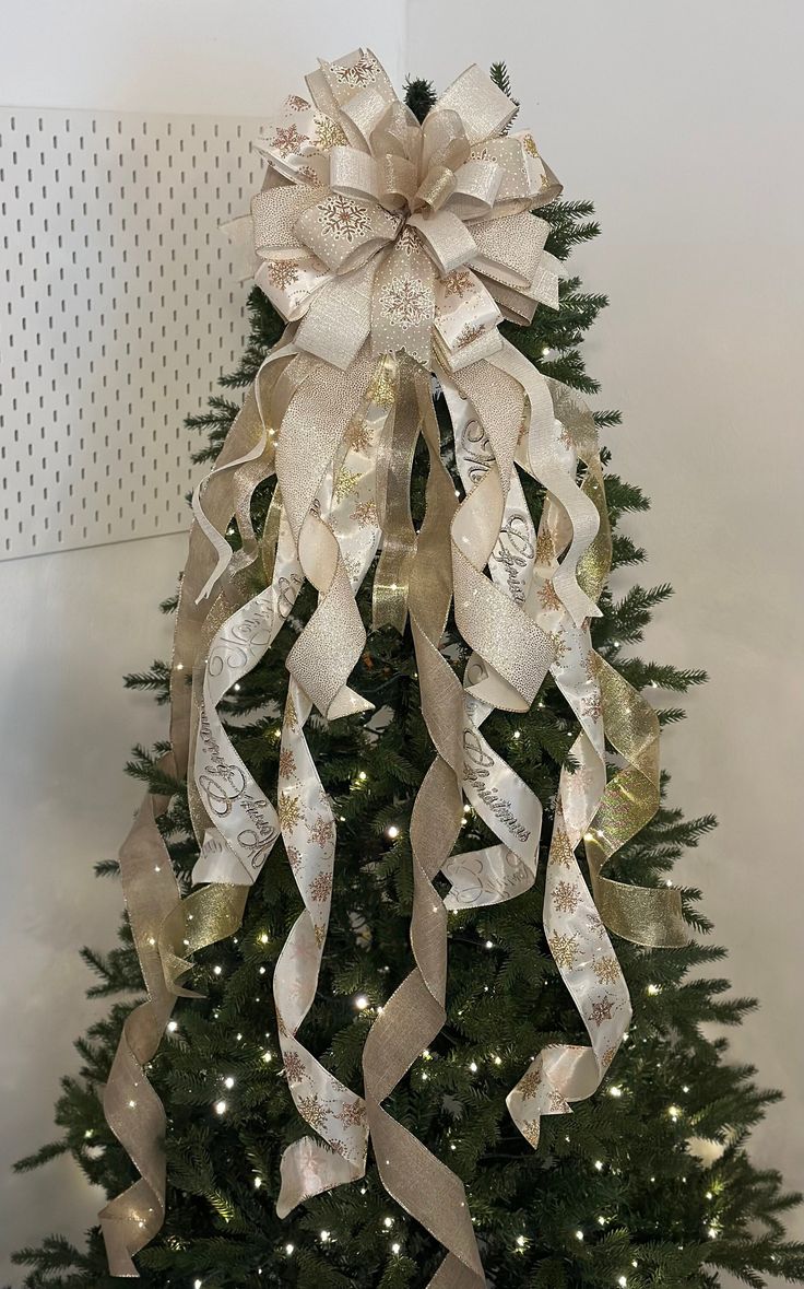 a-green-Christmas-tree-with-silver-ribbons