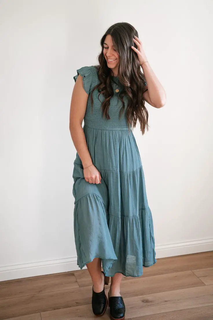 lady-on-green-rayon-dress