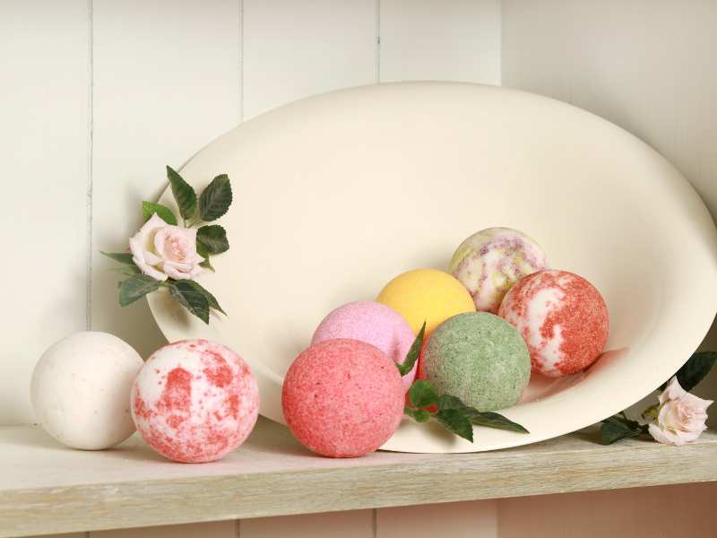 colorful-DIY-bath-bombs