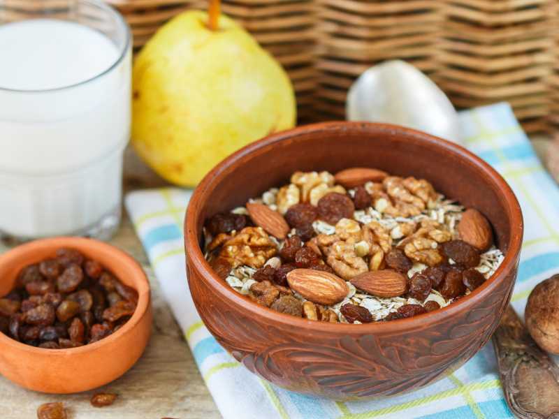 granola-homemade-nut-and-seed-in-a-brown bowl