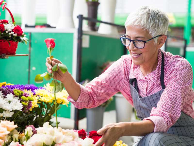 mother-arranging-flowers