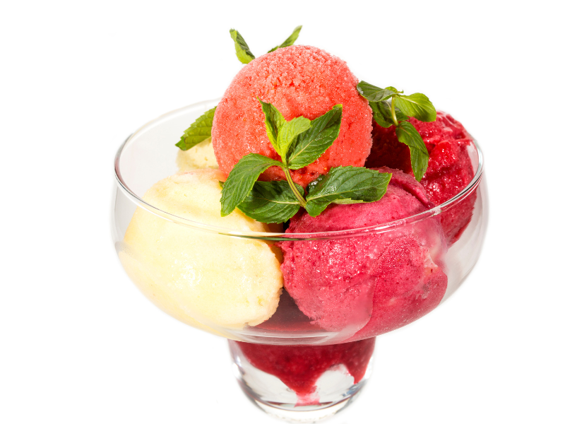 raspberry-sorbet-in-a-fine-whine-glass