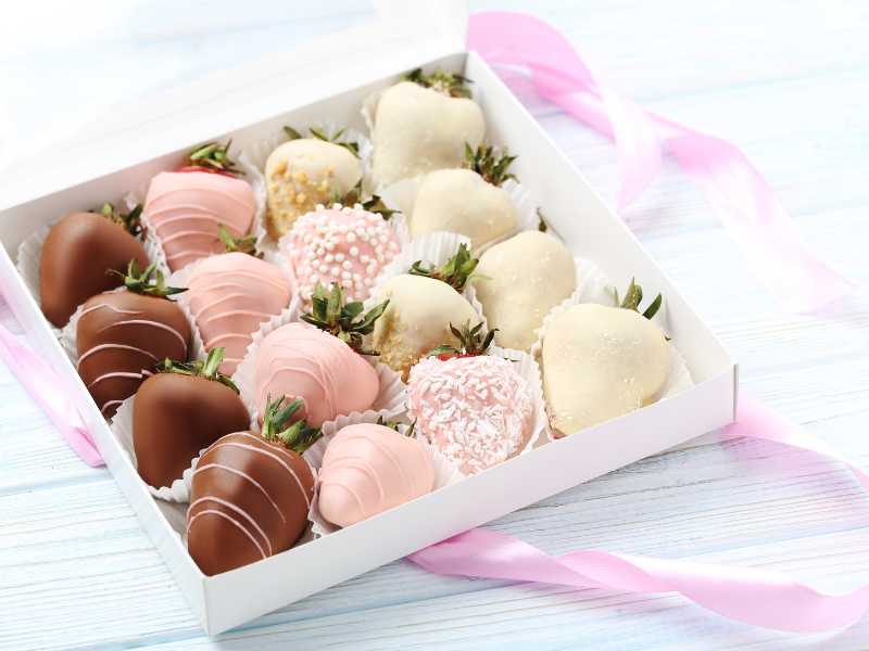 strawberries-covered-in-chocolate-in-chocolate-box