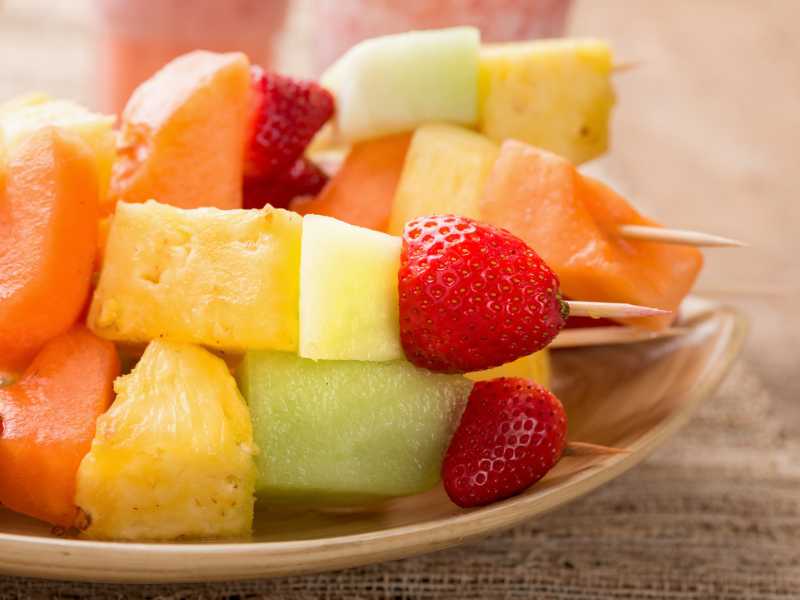 fruit-kabobs-snacks