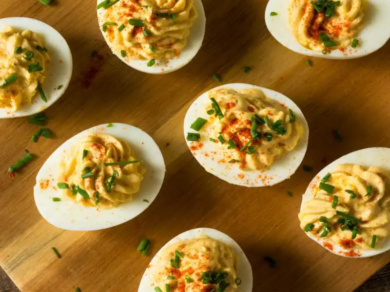 deviled-egg-fathers-day-snacks