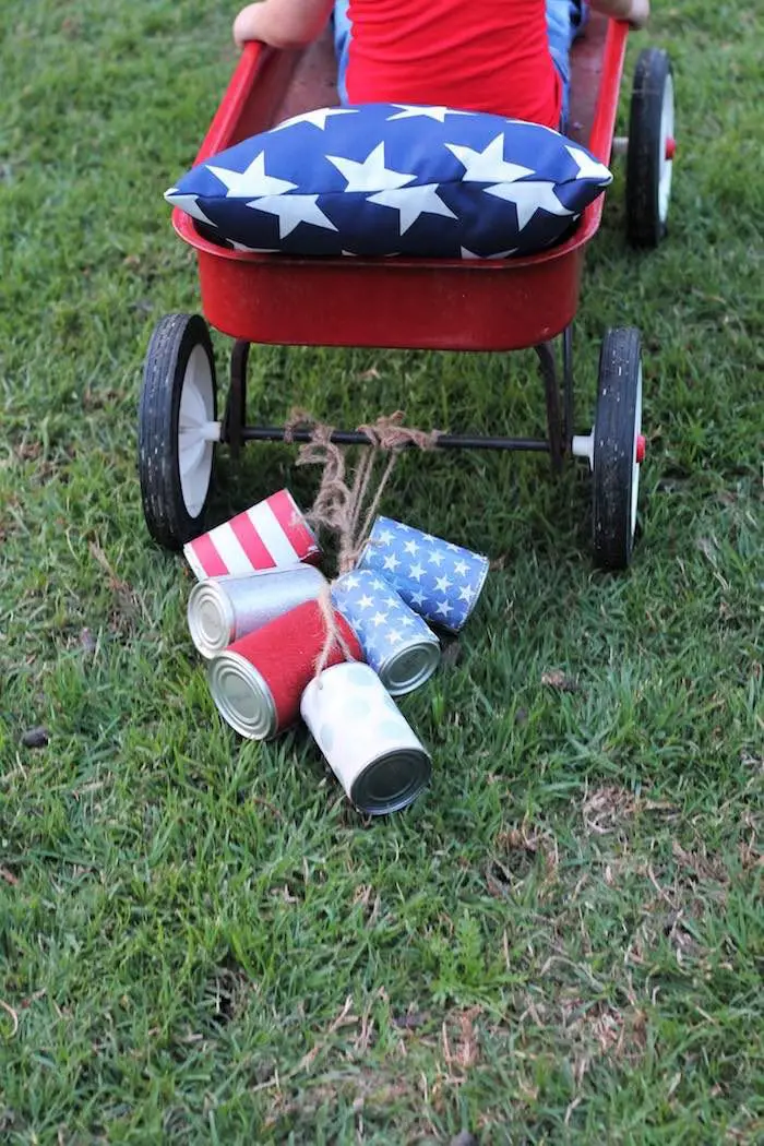 patriotic-hunt-july-picnic-ideas-for-family