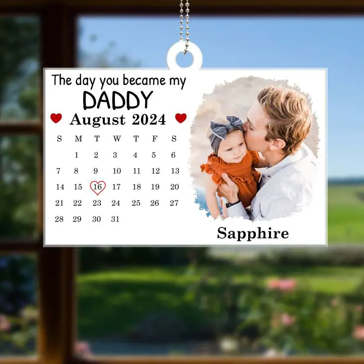 a-customized-father's-day-calendar