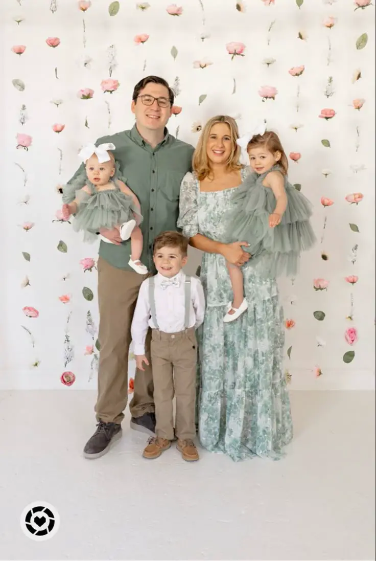 father-mother-and-children-with-spring-perfect-easter-outfit-for-the-family