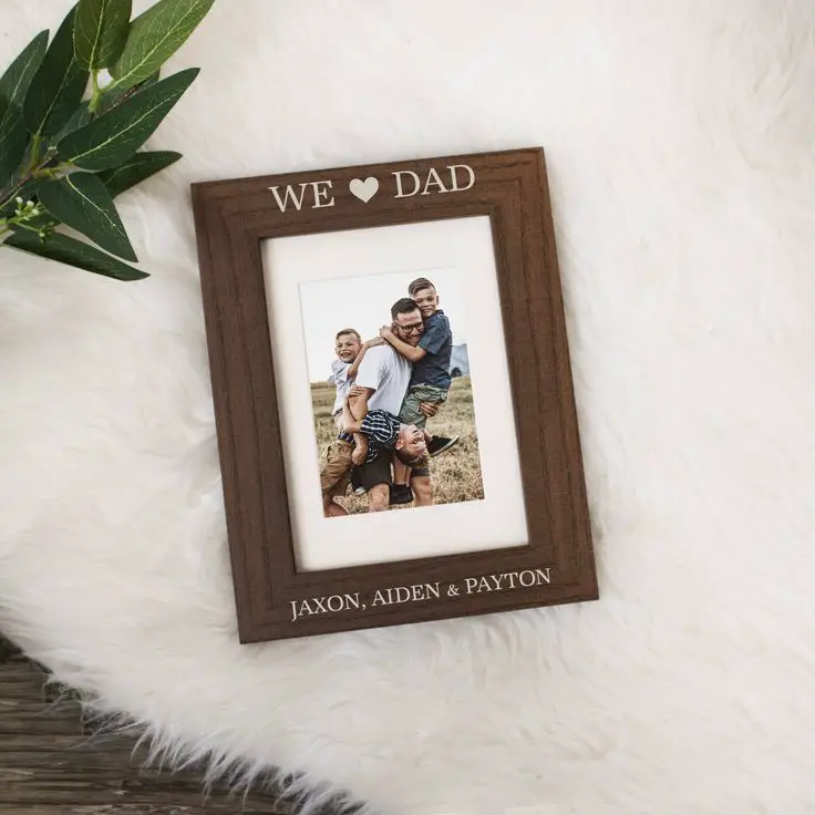 a-DIY-photo-frame