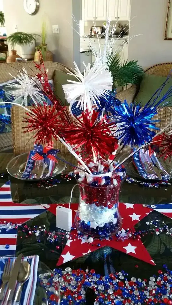 red-white-and-blue-centerpieces-decoration