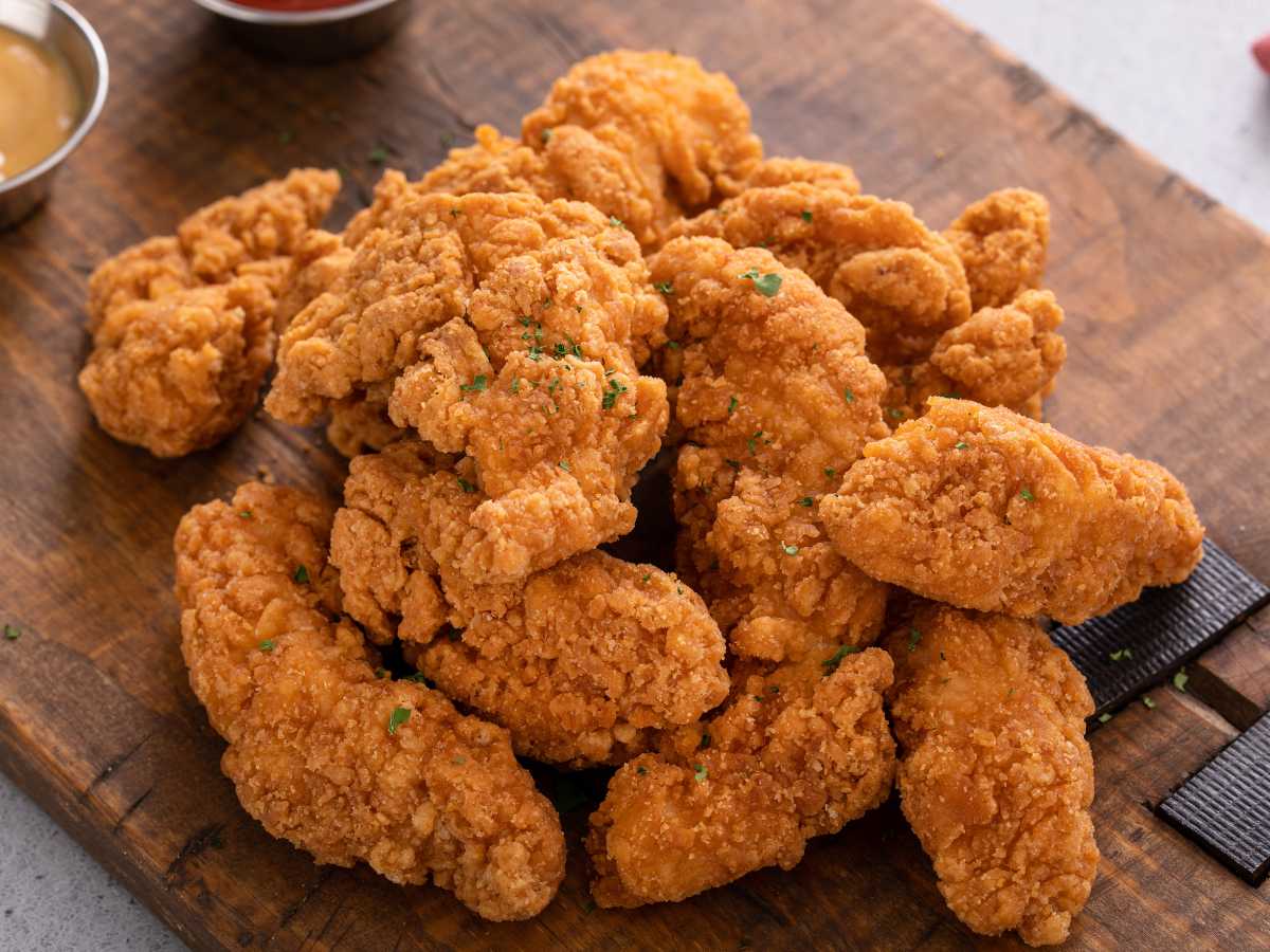 tender-chicken-on-chopping-board-ways-on-how-to-make-toddler-meal