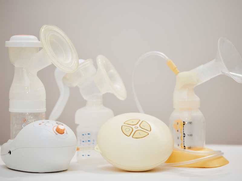 breastfeeding-supplies