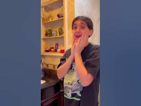 mom-staying-away-for-a-moment