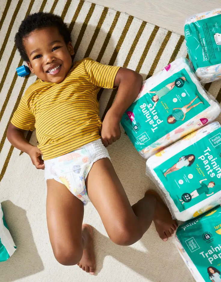 toddler-using-a-training-pant