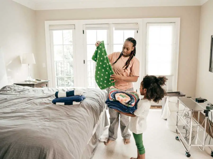 task-based-on-time-easy-cleaning-schedule-for-busy-mom