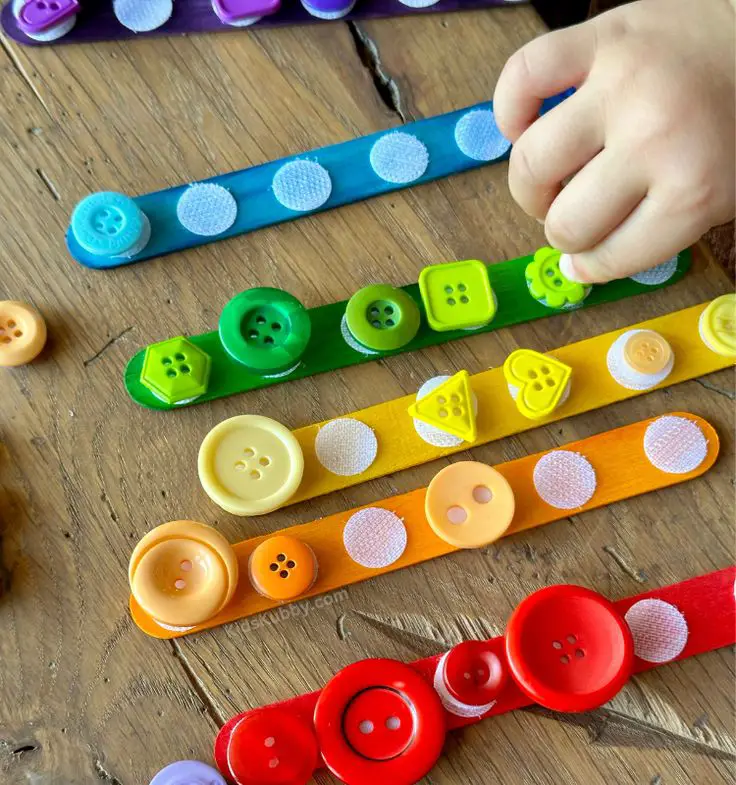 multi-color-button-gluing