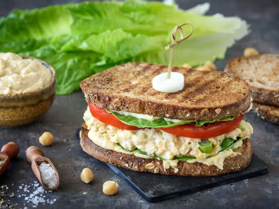 salad-sandwiches-summer-meals-that-don't-heat-the-kitchen