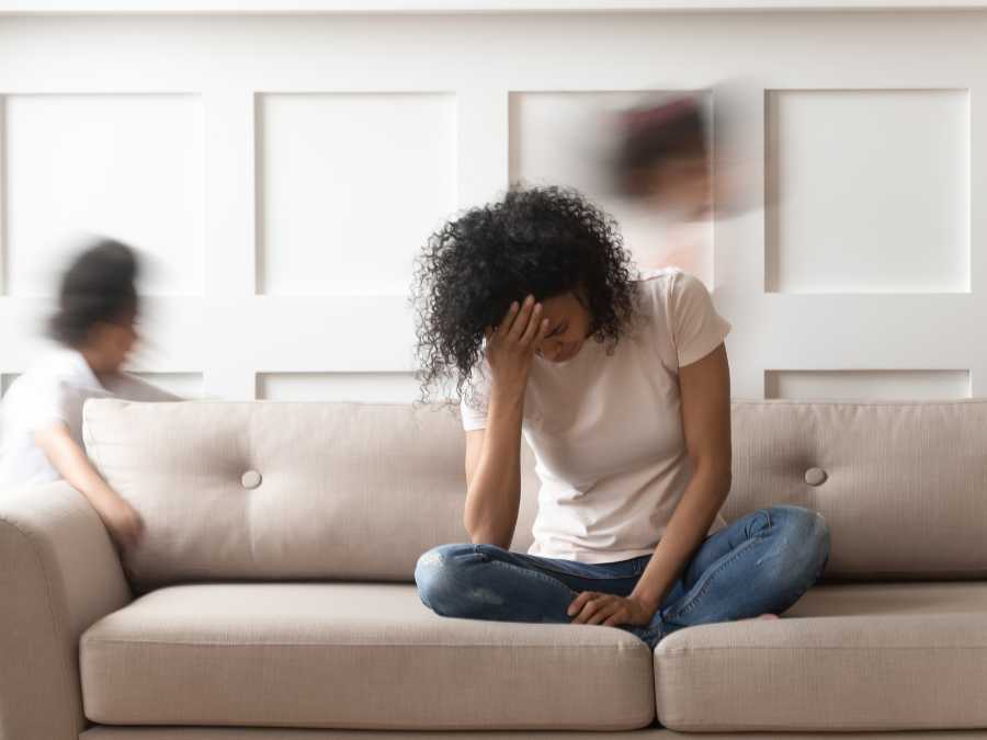 mom-having-fatigue