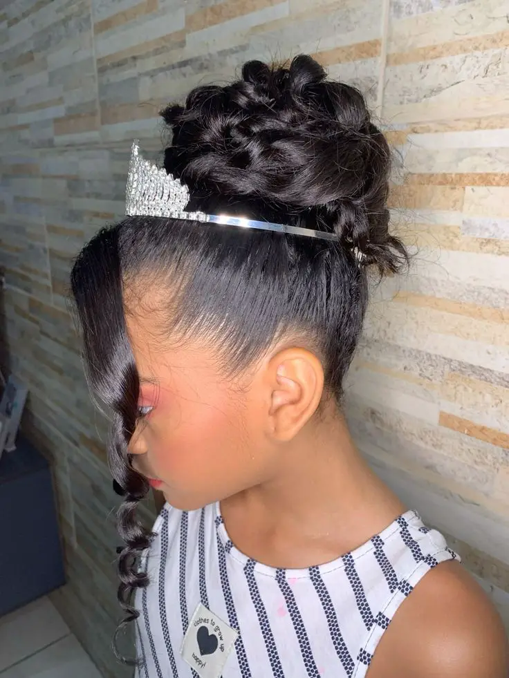 crown-twist-hairstyle