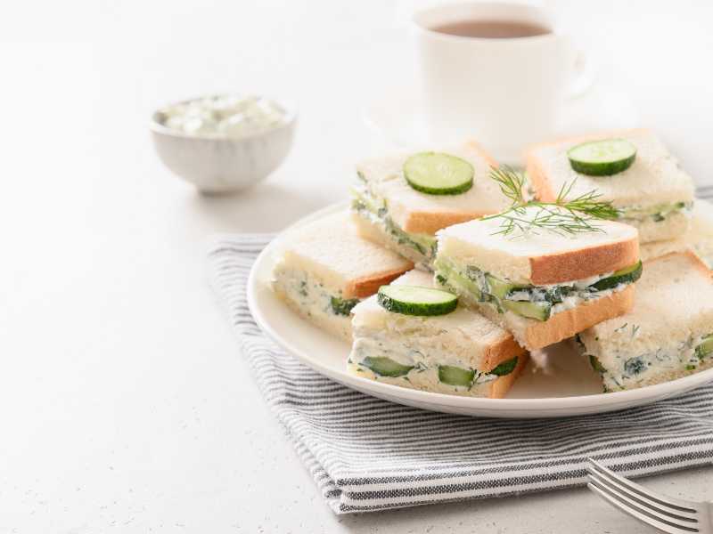 cream-cheese-sandwiches-summer-meals-that-don'-heat-the-kitchen