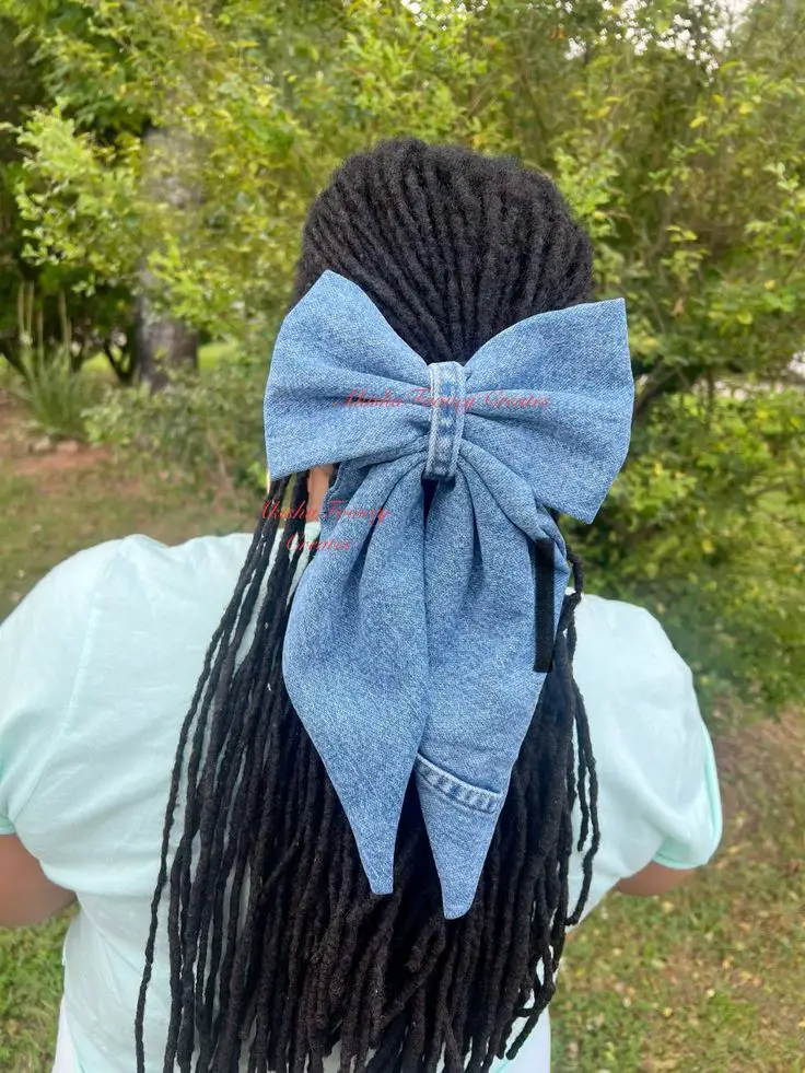 denim-bow-achieve-adorable-baby-hairstyle