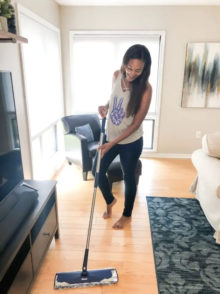power-hour-cleaning-easy-schedule-for-busy-mom