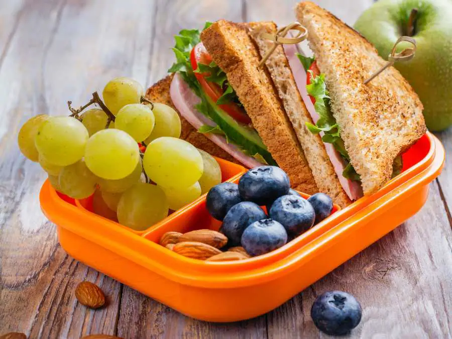 fruit-enhances-digestive-health-the-ultimate-guide-to-healthy-meals-for-kids