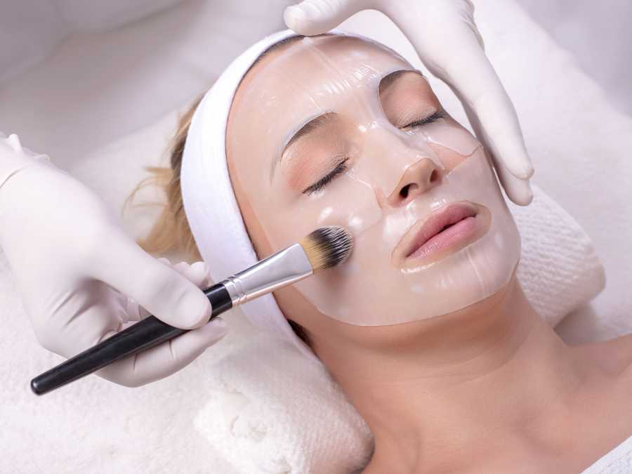 mom-on-face-mask-10-minute-self-care-rituals-for-busy-mom