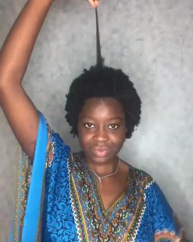 finger-detangle-hair