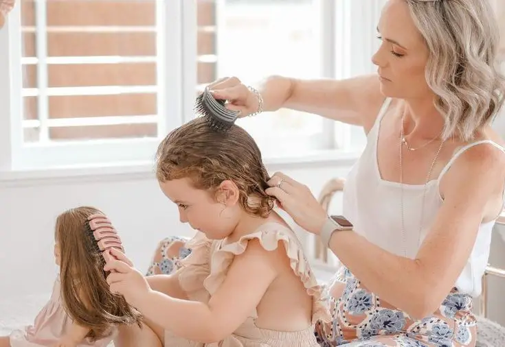kid-with-toy-why-making-hair-step-by-step-kids-braids-tutorial