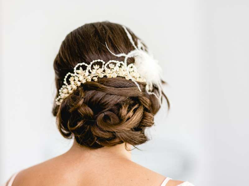lady-with-high-puff-hairstyle