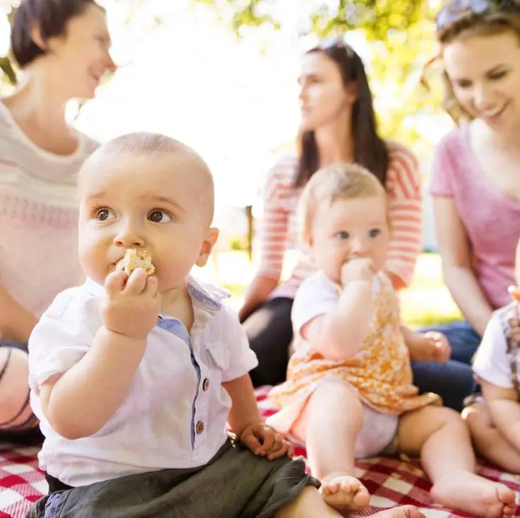mom-and-baby-on-a-short-outing