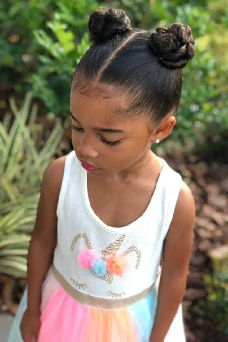 kid-on-two-roller-bun-how-to-style-no-heat-kids-curl-for-little-girl