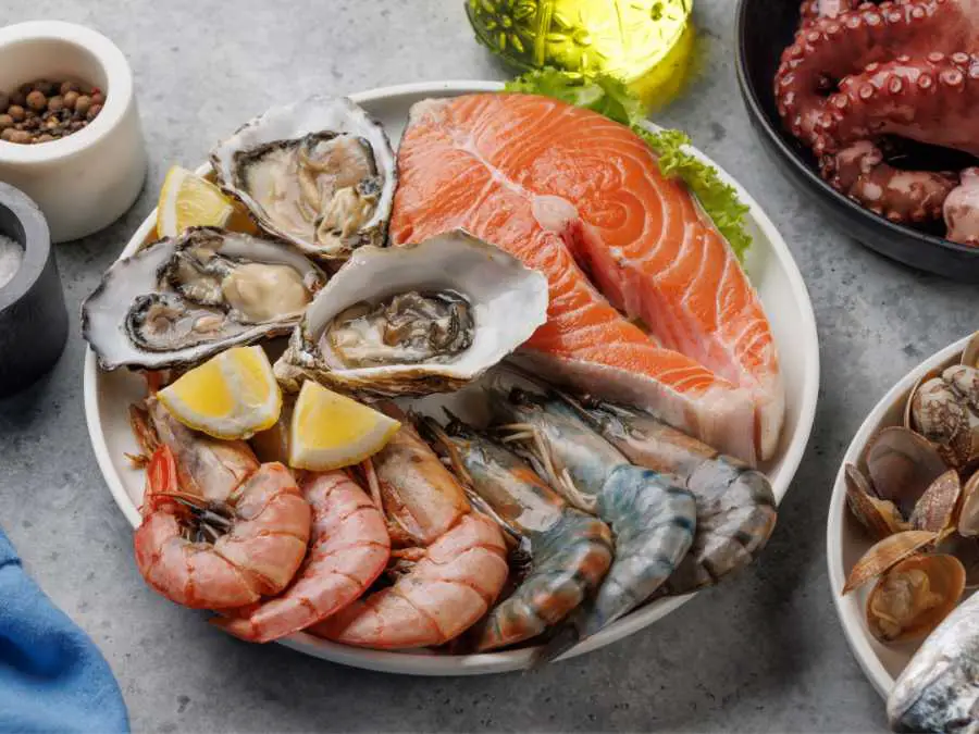 seafood-in-a-flat-plate-summer-meals-that-don't-heat-the-kitchen