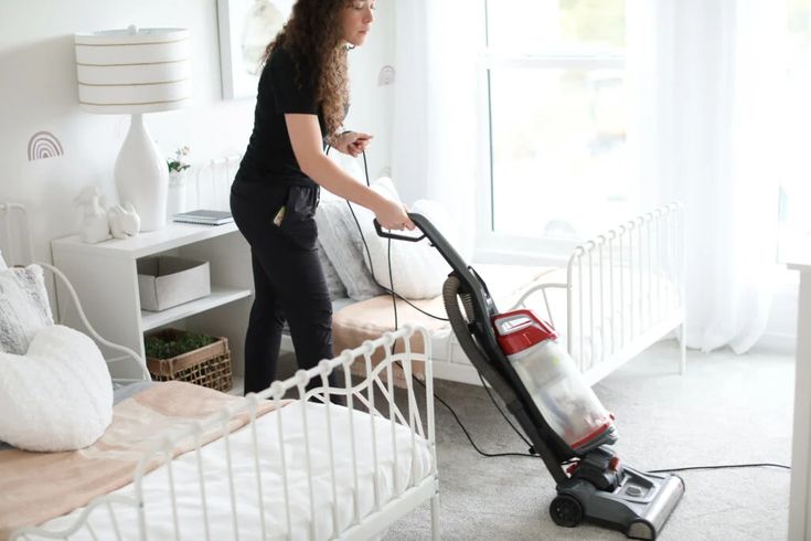 weekly-deep-cleaning-the-house