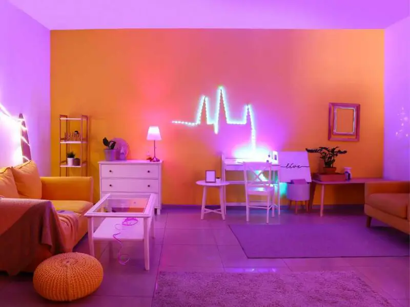 Picture of 25 MINIMALIST SUMMER DECOR FOR SMALL APARTMENTS - padebby