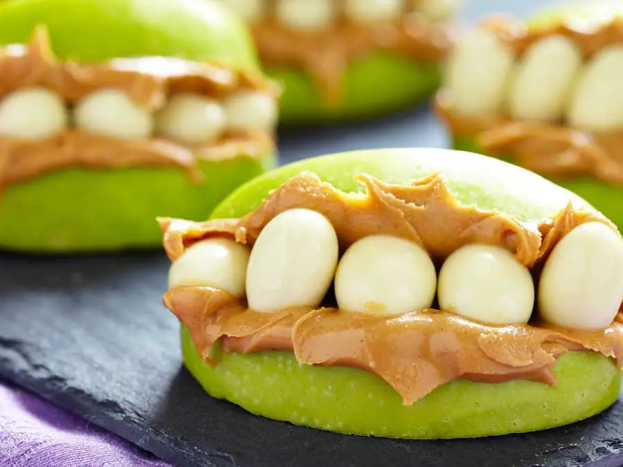 monster-mouth-apple