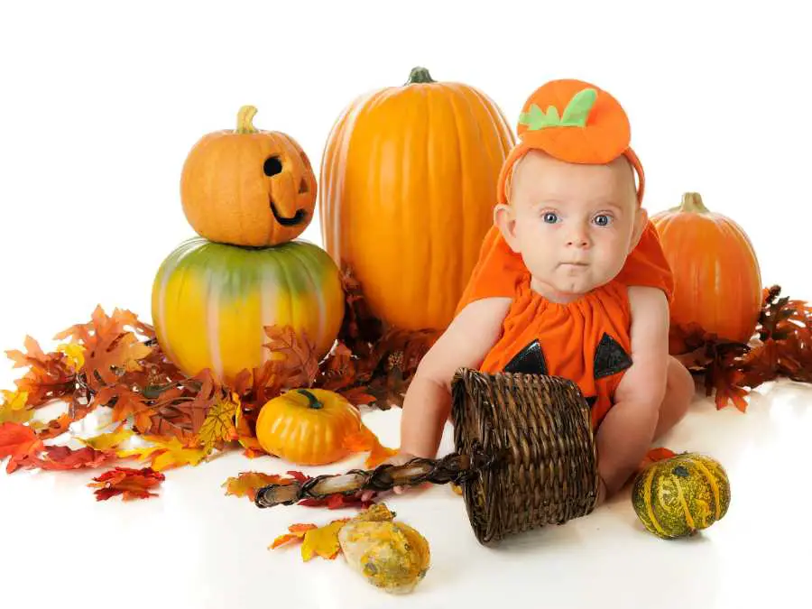 baby-pumpkin-costume