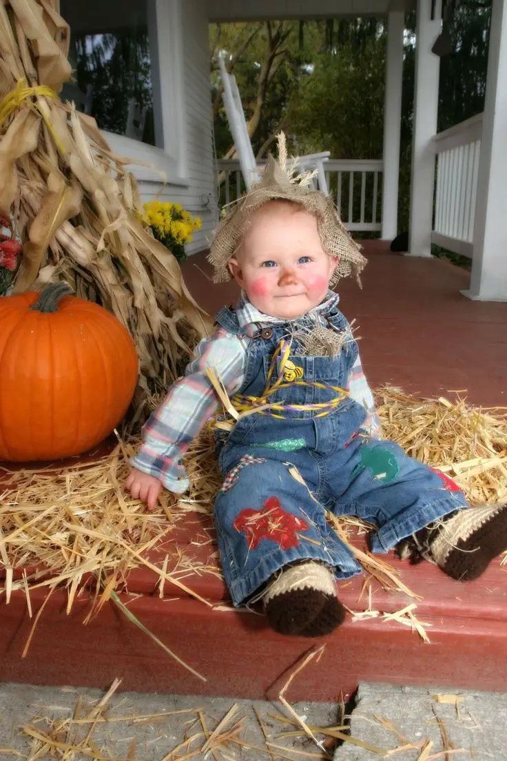 baby-scarecrow-halloween-costume