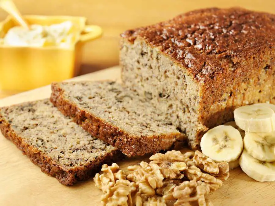 banana-bread-homemade-dessert