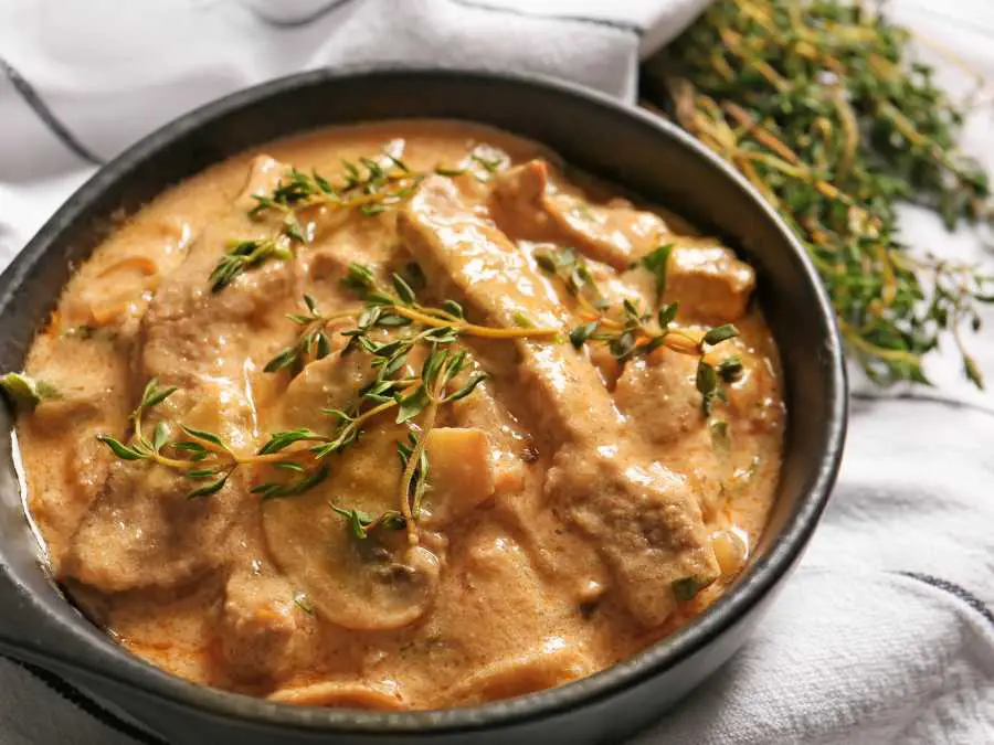 beef-stroganoff-delicious-one-pot-meal