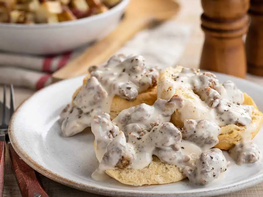 biscuit-sausage-grave