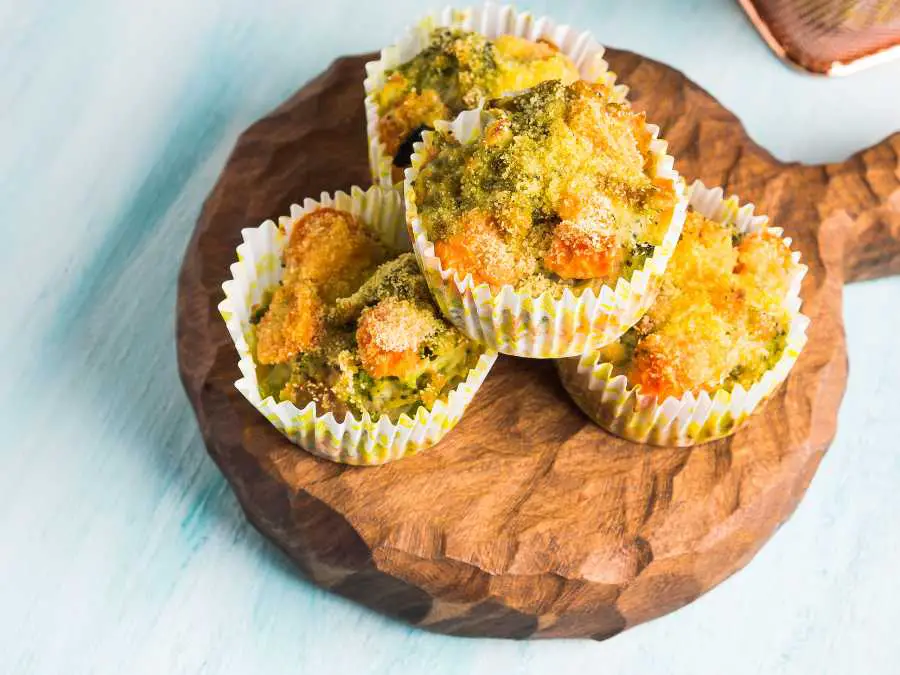 cheese-egg-with-broccoli-muffin