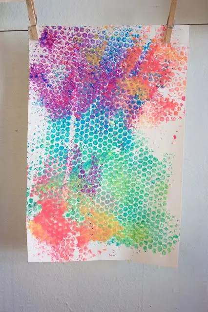 bubble-wrap-crafts-for-kids
